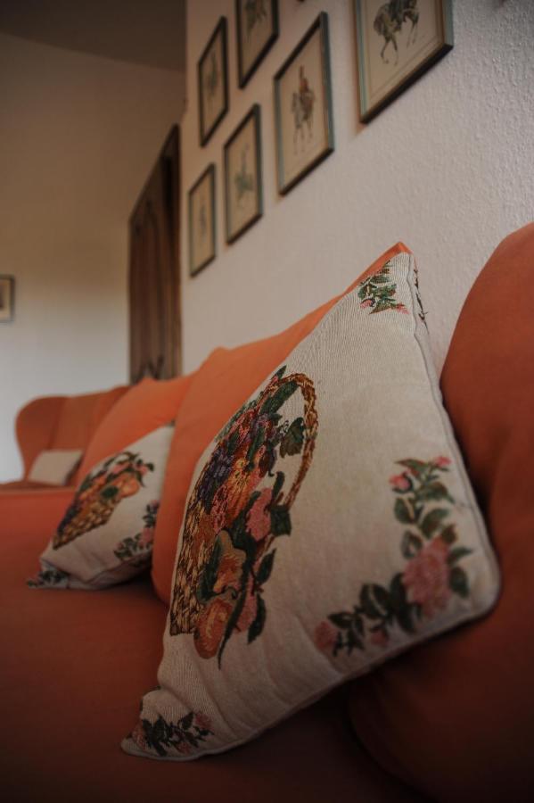 Kapelle - Urlaub Auf Dem Weingut Appartement Maring-Noviand Buitenkant foto